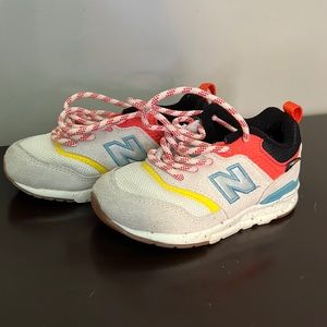 New Balance 997H Sneaker, 8.5 toddler